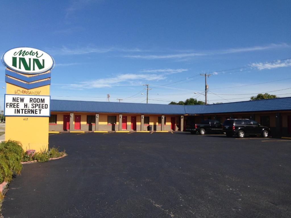 Motor Inn Clewiston Exterior photo